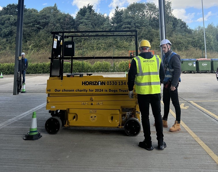 operator training how to use a scissor lift at Horizon Platforms